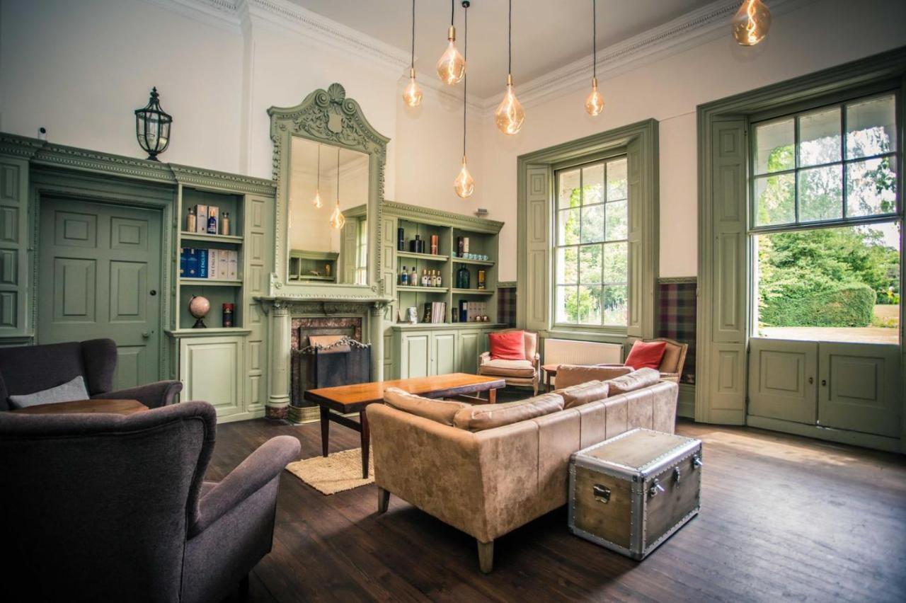 Caistor Hall Arminghall Esterno foto