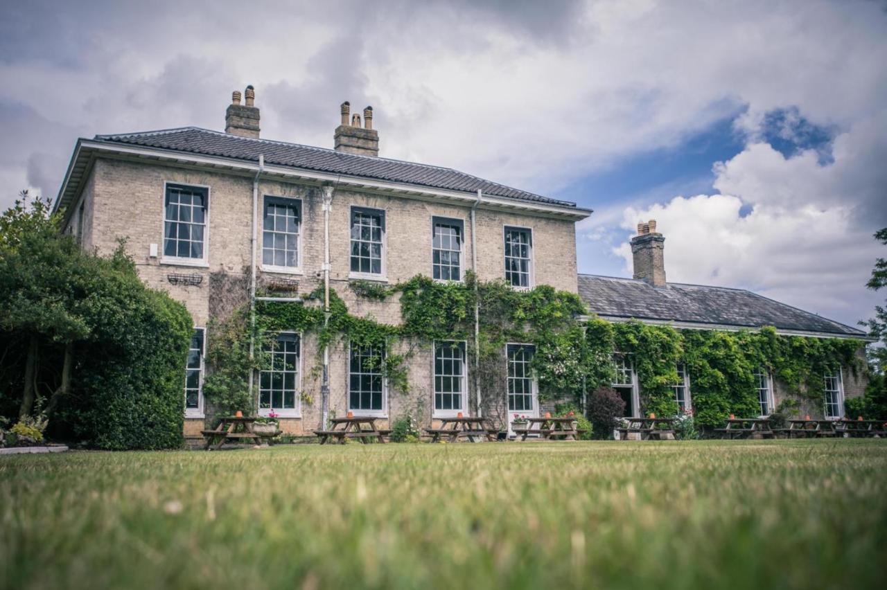 Caistor Hall Arminghall Esterno foto