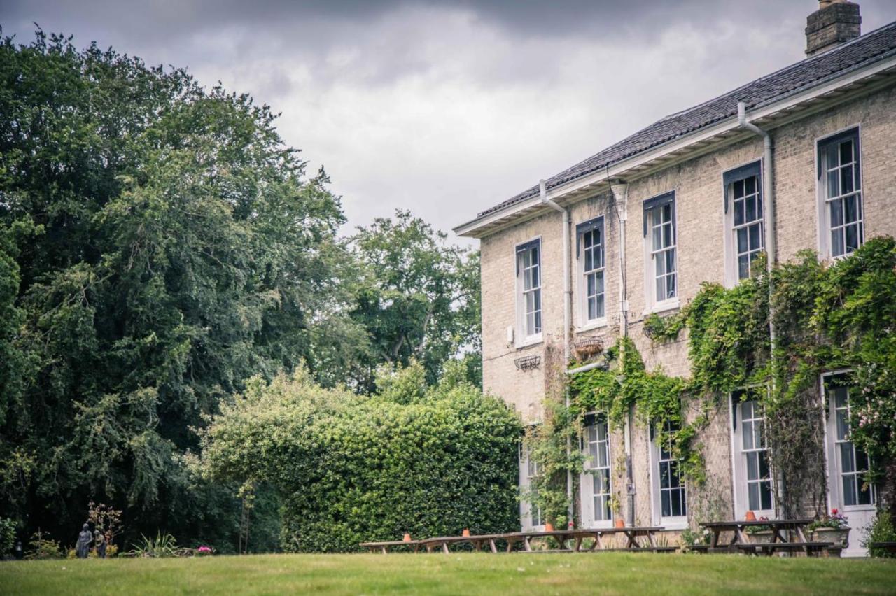 Caistor Hall Arminghall Esterno foto